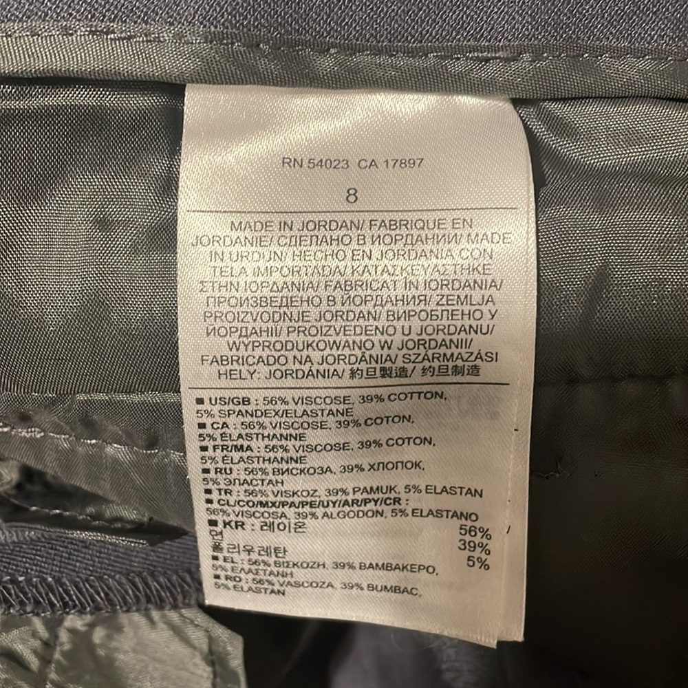 Banana Republic Sloan Pants-run small - Picture 4 of 5